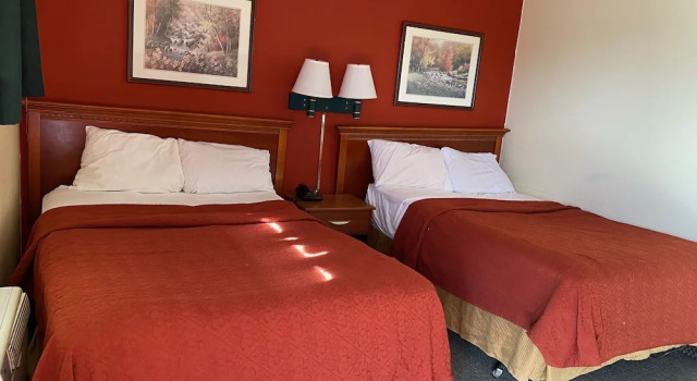 Red Carpet Inn Allentown Hausman Road, 예약 호텔 앨런타운 ABE