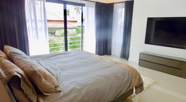 3 Bedroom Private Pool Villa Flora