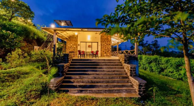 SaffronStays Le Soil, Igatpuri - pet-friendly villa with viewing deck for panoramic views, Забронировать Вилла Отели Игатпури 4 звезды, 4*