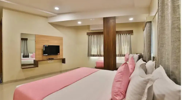 Номер Grand Hotel sunsarovar