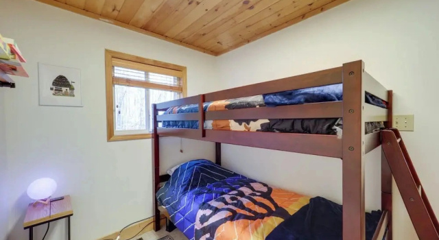 Коттедж Pet-friendly Cabin w/ Fire Pit in Spruce Pine!