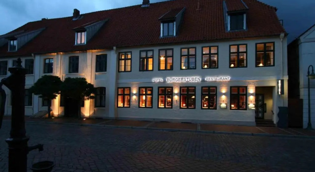 Hotel Restaurant Bürgerstuben, Забронировать Отель Бад-Зегеберг 