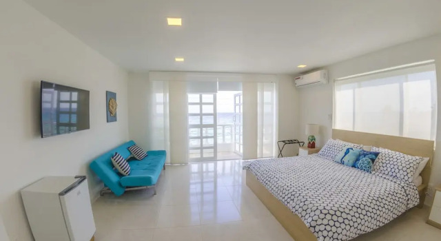 Номер Standard By The Sea Guest House