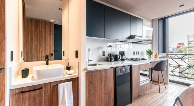 Suite Be Local Aparthotel