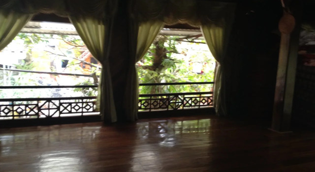 Hoa Ban Stilt House