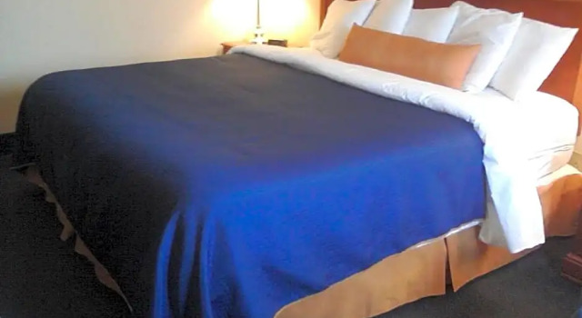 Номер Business Days Inn by Wyndham Keene NH