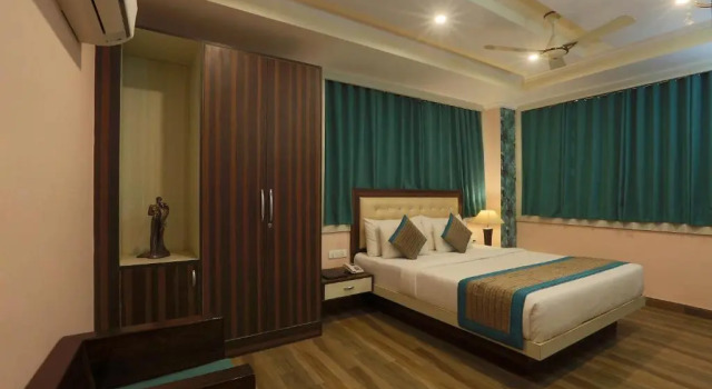 Люкс HOTEL O CLINK