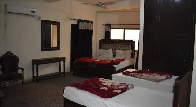 Люкс Hotel Royal Lodge