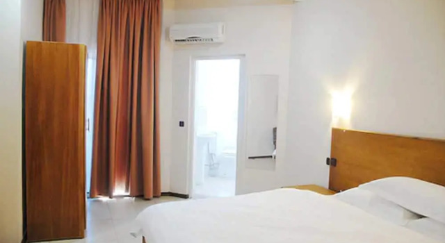 Люкс Executive с 2 комнатами Robinhood Inn