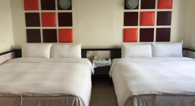 Семейный номер Standard King Lo Tung Hotel