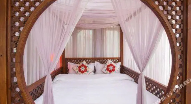 Qinde Inn Lijiang Guxiu