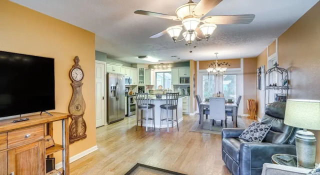 Auburndale Vacation Rental w/ Yard & Lake Views, Брондау Демалыс үйі Auburndale Lakeland - Winter Haven