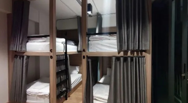 Кровать в общем номере (женский номер) N5 Ratchawong Hostel