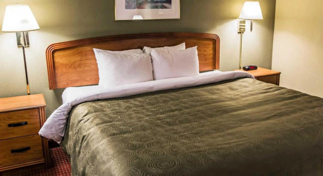 Люкс MainStay Suites Wilmington - University Area