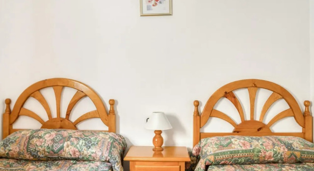 Quaint Holiday Home in El Bosque near Forest
