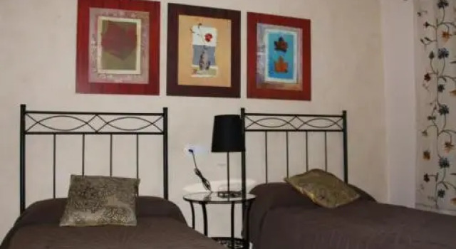 Hostal Rte Elena, Reservar Hotel Fuentes de Ebro Zaragoza Province