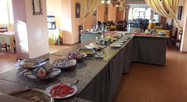 Hôtel Saghro, Rezerwuj Hotel Hotele w Souss-Massa-Draa z basenem, Basen