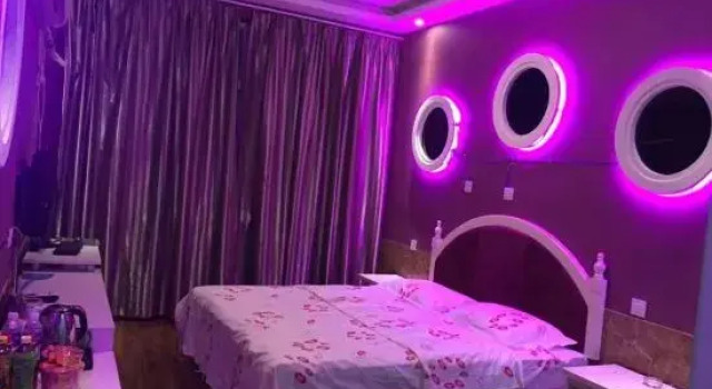 24-hour Hotel, Varaa Hotelli Hotellit Hebi pysäköinnillä, Pysäköinti
