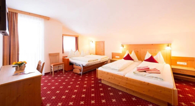 Pension Steiermark, Prenota Hotel Hotel a Stiria con parcheggio, Parcheggio