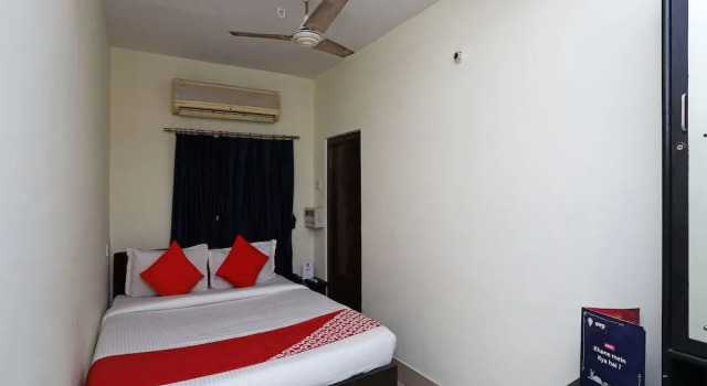 Oyo 13906 Vinita Inn, Varaa Hotelli Haora West Bengal
