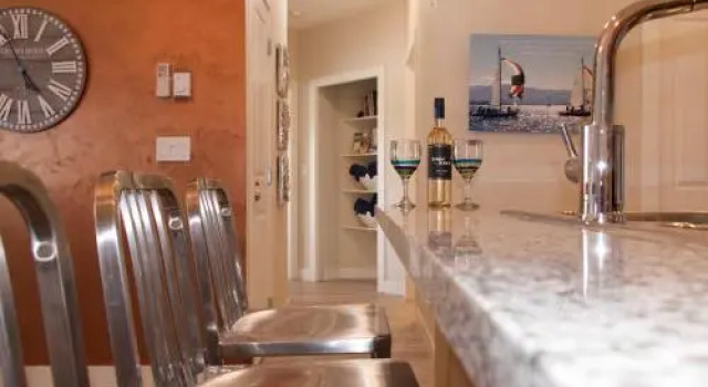 Copper Oasis, Buchen Sie Hotel West Kelowna 