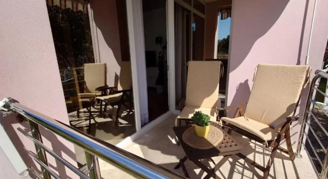Апартаменты Apartments Lola