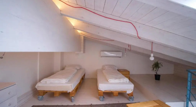 Четырёхместный люкс Luxury Renegade Hotel