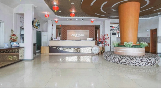 Aerotel Smile Losari, Book Hotel Cheap Hotels in Sulawesi