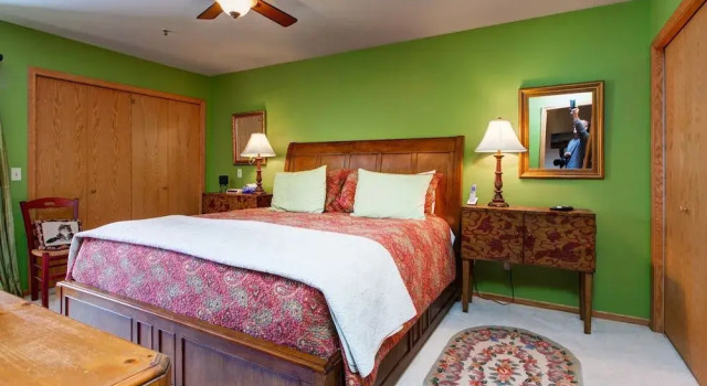 Park City Condo with Indoor Hot Tub by RedAwning, Varaa Hotelli Park City 