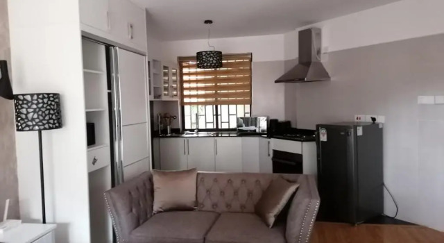Soho Studio Apartment, Varaa Huoneisto Hotellit Nairobi pysäköinnillä, lähellä iHub, Pysäköinti