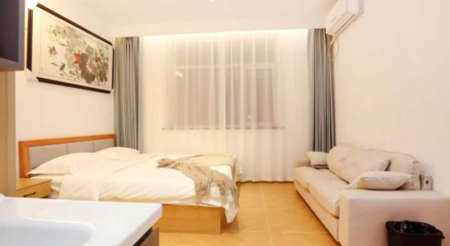 Люкс Yesanpo Zishikou Holiday Inn