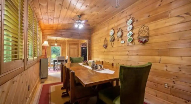 Underlook Cabin-secluded Cabin With Wifi Large Deck Gas Grill Wood Fireplace