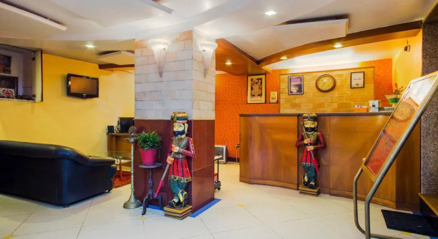 OYO 13552 Aradhana, Rezervovat Hotel Mount Abu Rajasthan