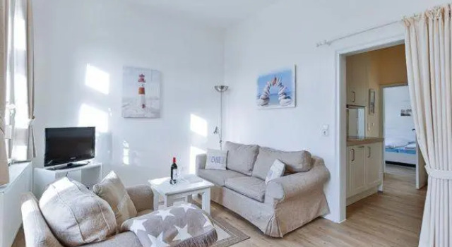 App-6-mit-suedbalkon-in-strandnaher-lage-baederstil-villa-in-wenningstedt-sylt