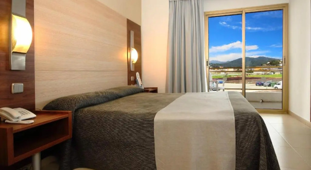 Двухместный номер Standard AQUA Hotel Aquamarina & Spa