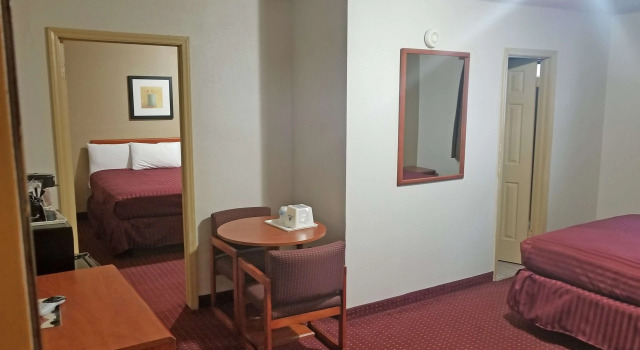 Шестиместный люкс Americas Best Value Inn-Williams/Grand Canyon
