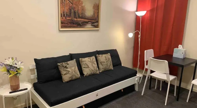 Коттедж MetaWiseBnB Chadstone Holiday W6 Villa