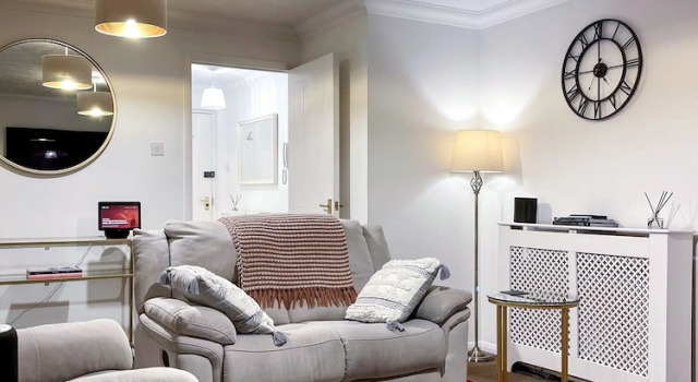Апартаменты 1-bed Apt, Sleeps 2, 20 min Walk to Centre