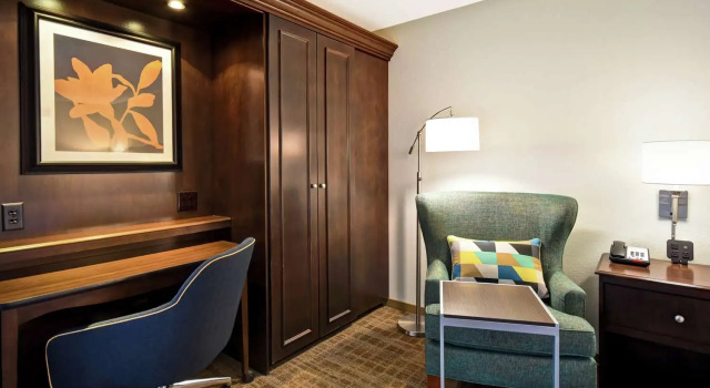 Двухместный номер Deluxe Hampton Inn Overland Park