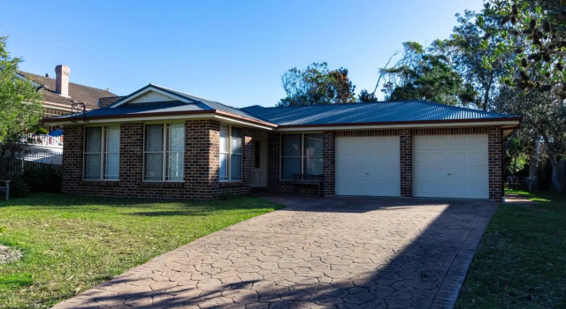 The Lakehouse, Prenota Hotel Cudmirrah New South Wales