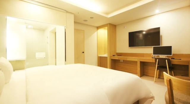 Time Square Hotel