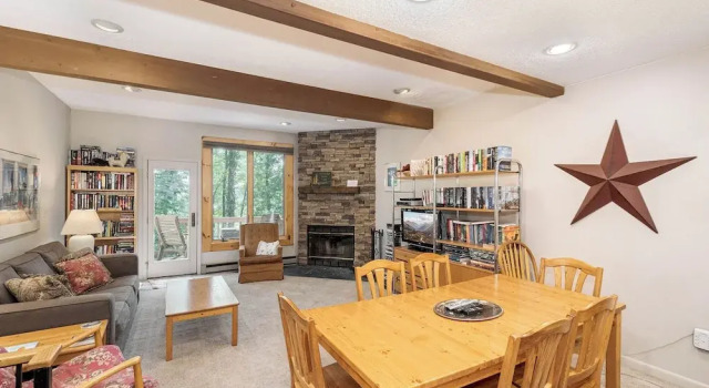 Студия Villages of Wisp 13 Lakeview Court