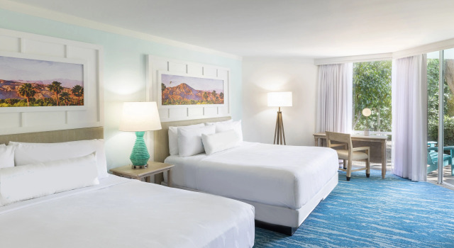 Четырёхместный номер Premium Riviera Resort Palm Springs
