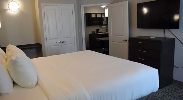 Двухместный номер Standard Candlewood Suites - Nashville Metro Center by IHG