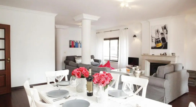 Апартаменты FLH Cascais Gorgeous & Spacious Apartment