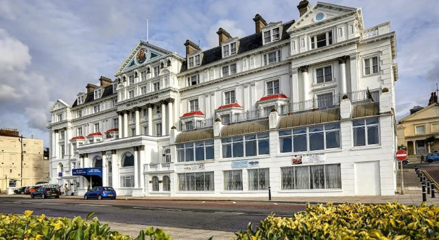 Royal Victoria Hotel, Забронировать Отель Отели Исторического графства Суссекса 3 звезды, 3*