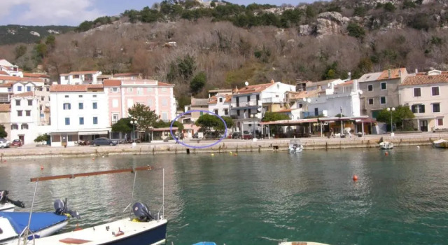 Apartment Haramina, Prenota Appartamento Hotel a Isole Quarnerine con parcheggio, Parcheggio