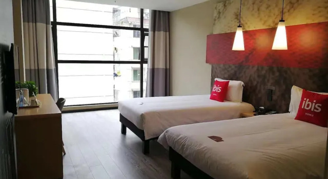 Двухместный номер Superior Ibis Guangyuan City Square Hotel