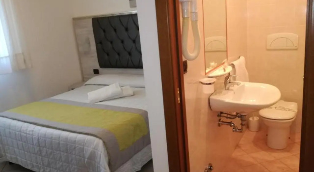Номер Economy Hotel Playa