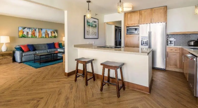Номер Premium с балконом и oceanfront Aston Waikiki Beach Tower